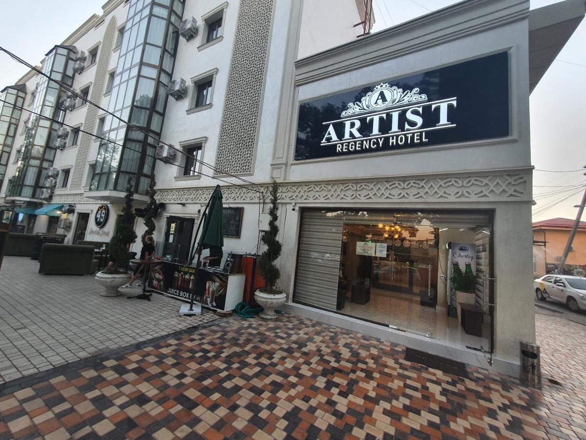 Artist Regenci Hotel Tasjkent Exteriör bild